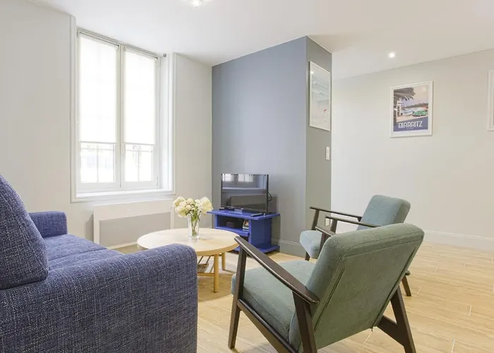 Frias - 3 Etoiles - Welkeys Apartment Biarritz