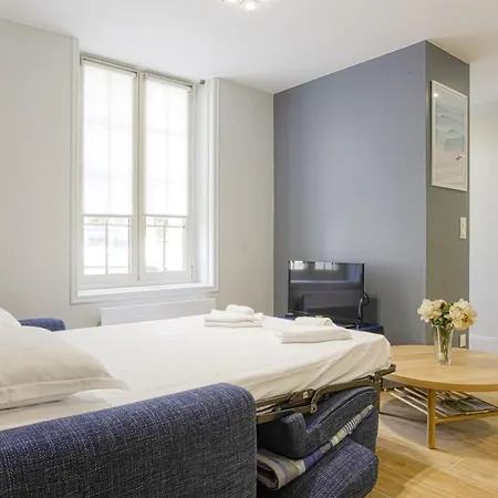 Frias - 3 Etoiles - Welkeys Biarritz