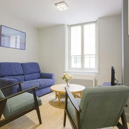 Frias - 3 Etoiles - Welkeys Apartment