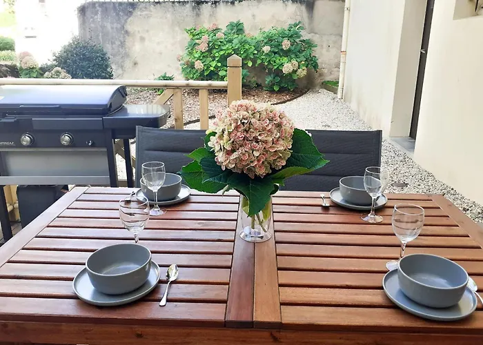 Frias - 3 étoiles - Welkeys * Biarriz